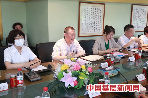 華春藥業與全國省級總經銷商簽署合作協議 華春藥業與全國省級總經銷商簽署合作協議